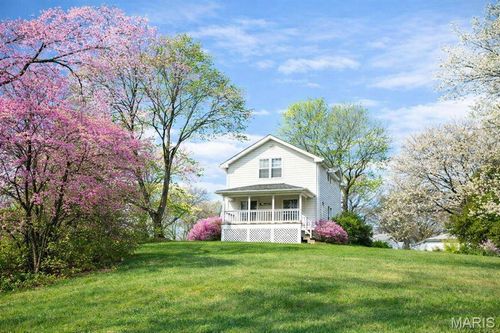 397 Whispering Forest Ln, Pacific, MO, 63069-5834 | Card Image