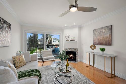 unit-109-3980 8th Ave, San Diego, CA, 92103-3238 | Card Image