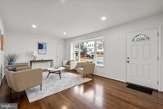5804 Mentana St, House other with 4 bedrooms, 3 bathrooms and null parking in NEW CARROLLTON MD | Image 9