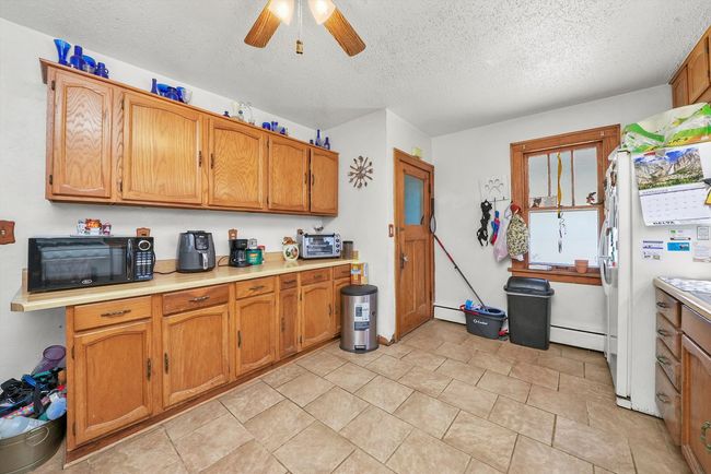 40065 Kenosha Rd, House other with 4 bedrooms, 2 bathrooms and 6 parking in Beach Park IL | Image 12