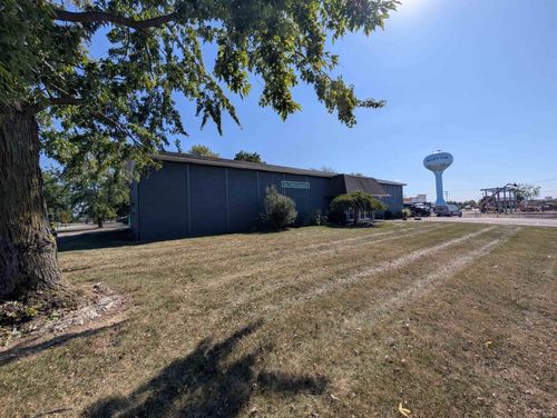 1085 N Main St, Bluffton, IN, 46714-1378 | Card Image