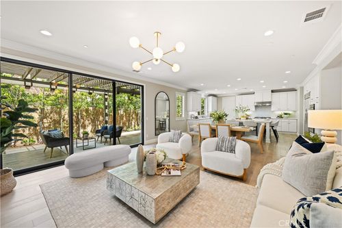 173 Cloudbreak, Irvine, CA, 92618-1153 | Card Image