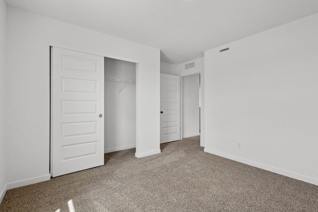 Henley white 21 | Image 40