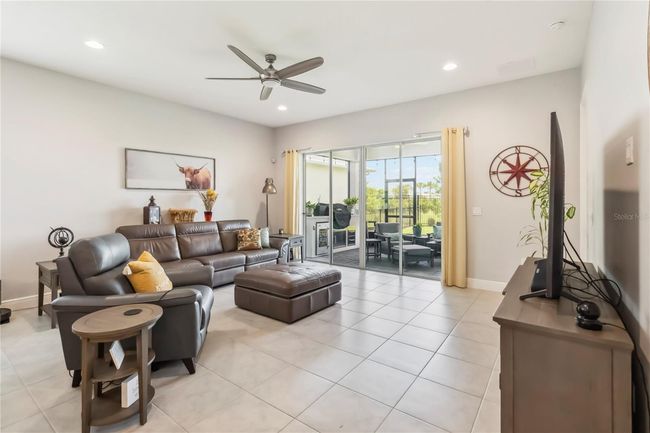 2621 Redblush Ter, House other with 3 bedrooms, 3 bathrooms and null parking in SAINT CLOUD FL | Image 6
