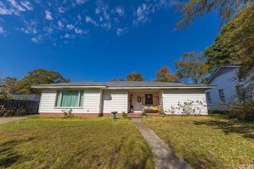 1306 W Main St, El Dorado, AR, 71730-5324 | Card Image