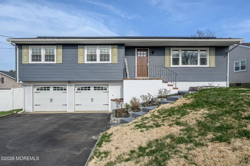 359 Evergreen Dr, Brick, NJ, 08723-4917 | Card Image