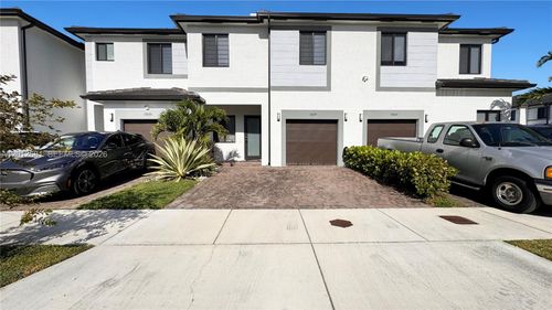 13659 Sw 158th Ave, Miami, FL, 33196-1850 | Card Image