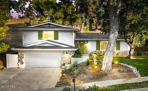 19238 Abdale St, Santa Clarita, CA, 91321-2130 | Card Image