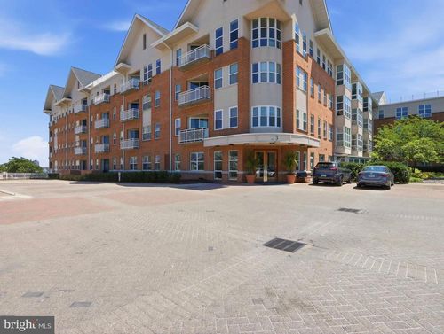 119-23 Pierside Dr, BALTIMORE, MD, 21230-5466 | Card Image