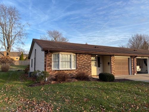 984 Park Ave, Salem, OH, 44460-3938 | Card Image