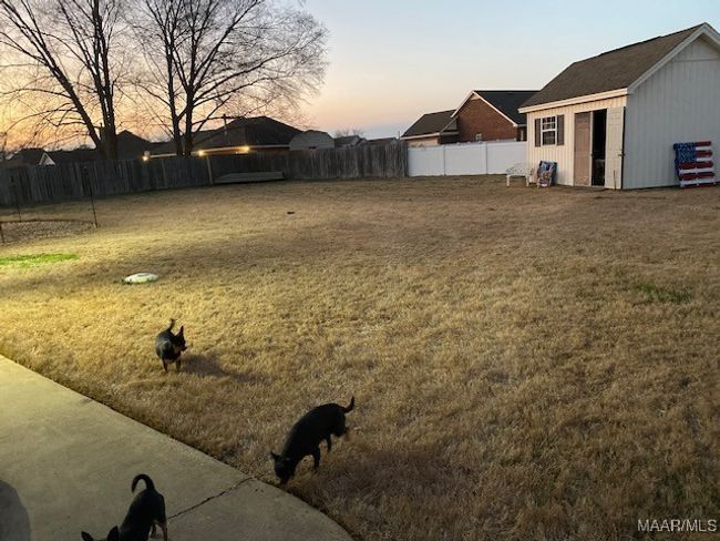 325 Maribeth Loop, House other with 4 bedrooms, 2 bathrooms and null parking in Deatsville AL | Image 5