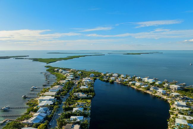 Lake view to the north | Image 59
