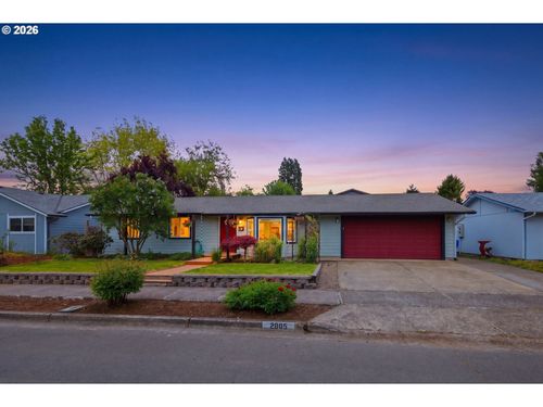 2005 Amirante St, Eugene, OR, 97402 | Card Image