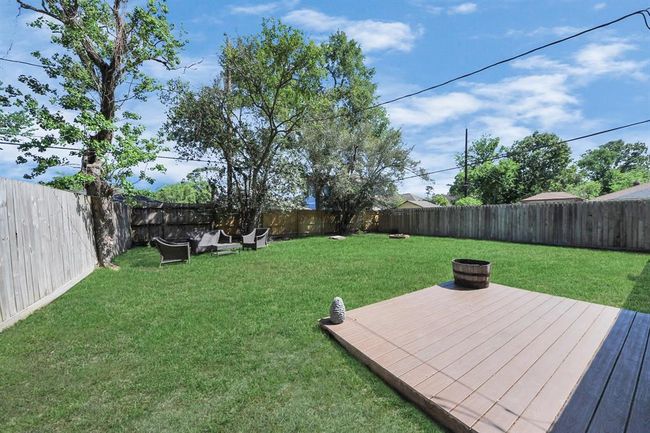 5222 W 43 Rd St, House other with 4 bedrooms, 2 bathrooms and null parking in Houston TX | Image 28