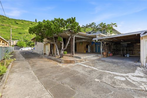1851 Palolo Ave, Honolulu, HI, 96816-2925 | Card Image
