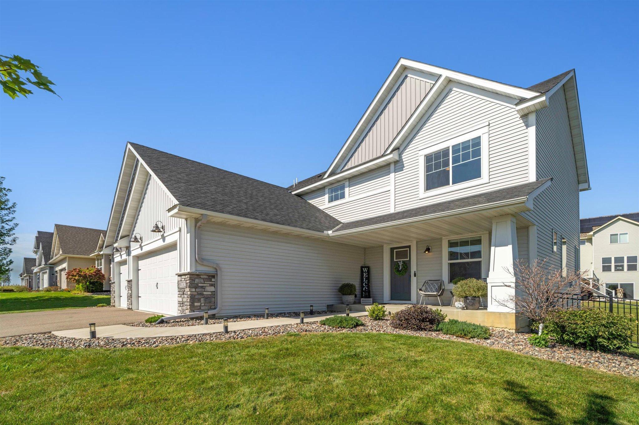 Holdingford Way, Lakeville, MN 55044