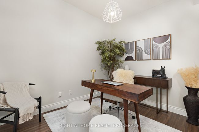703 - 18 Beverley St, Condo with 3 bedrooms, 2 bathrooms and 2 parking in Toronto ON | Image 12