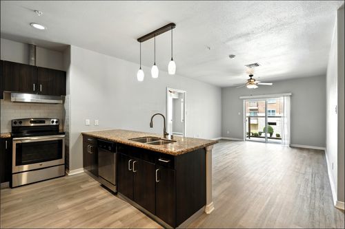apt-2006-1100 W Trinity Mills Rd, Carrollton, TX, 75006-1339 | Card Image