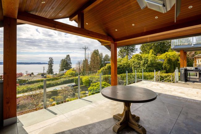 2771 Bellevue Avenue, House other with 5 bedrooms, 3 bathrooms and 5 parking in West Vancouver BC | Image 33