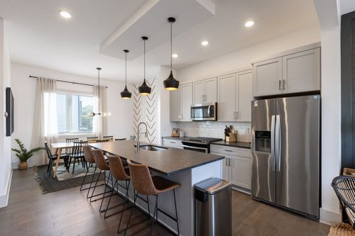 806 Vibe Pl, Nashville, TN, 37216-2540 | Card Image