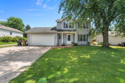 5121 Oak Valley Drive, House other with 3 bedrooms, 2 bathrooms and null parking in Madison WI | Image 1