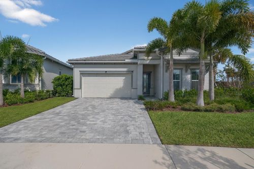 10405 Northbrook Cir, Palm Beach Gardens, FL, 33412-7303 | Card Image