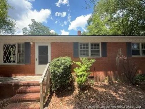 5435 S Sumac Cir, Fayetteville, NC, 28304-5863 | Card Image