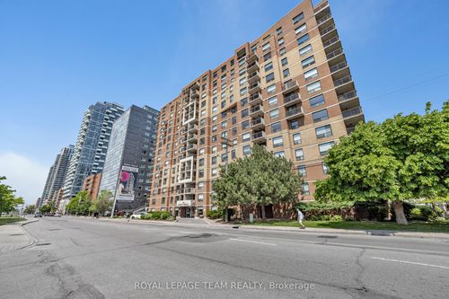 904-215 Parkdale Ave, Ottawa, ON, K1Y4T8 | Card Image