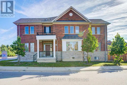 1 Bellflower Lane, Richmond Hill, ON, L4E1E7 | Card Image