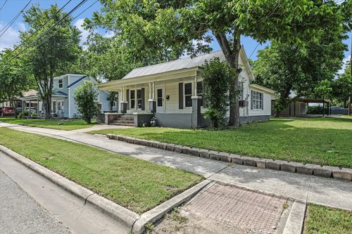 312 W 10th Street, Georgetown, TX, 78626 | Card Image