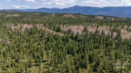 1 Highway 95, New Meadows, ID, 83654 | Card Image