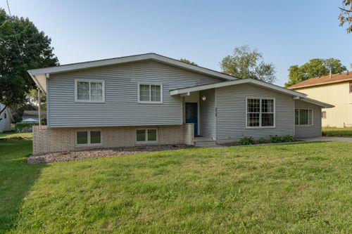 210 E Luella Street, Le Roy, MN, 55951 | Card Image