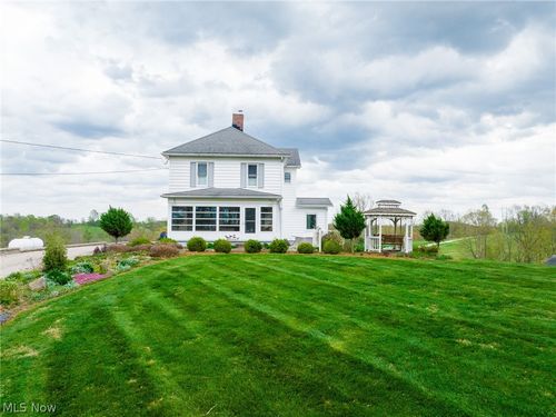 44713 State Route 541, Coshocton, OH, 43812-8935 | Card Image