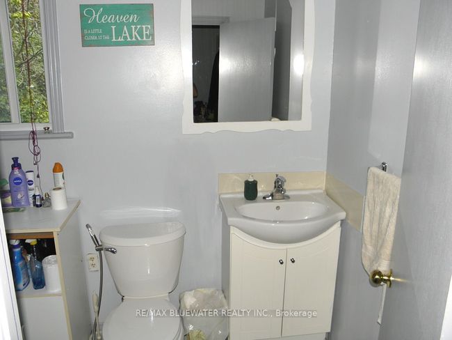6016 Max Dr, House other with 2 bedrooms, 2 bathrooms and 6 parking in Kettle And Stony Point Fn ON | Image 26