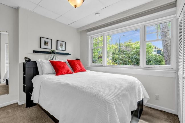 2623 W 5 Th Avenue, House other with 6 bedrooms, 3 bathrooms and 1 parking in Vancouver BC | Image 27