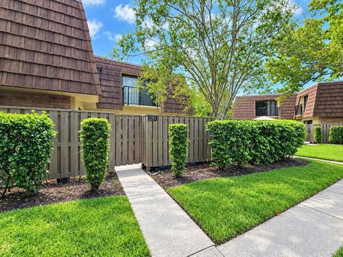 247-5263 Brook Ct, ORLANDO, FL, 32811-3082 | Card Image