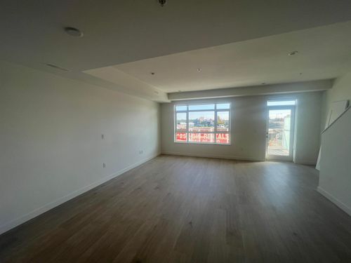 sl6-10333 River Dr, Richmond, BC, V6X1Z2 | Card Image