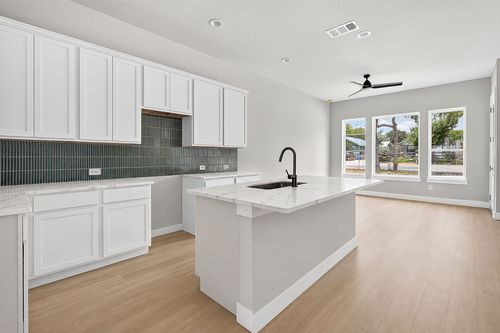 31-5001 Pecan Springs Road, Austin, TX, 78723 | Card Image