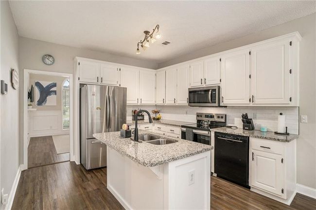 2017 Pheasant Run Dr, House other with 3 bedrooms, 2 bathrooms and null parking in Mcdonough GA | Image 11