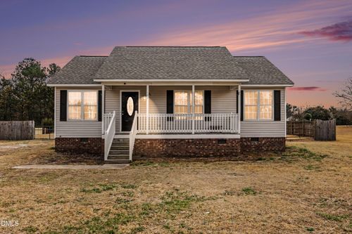 104 Tower Dr, Angier, NC, 27501-8213 | Card Image
