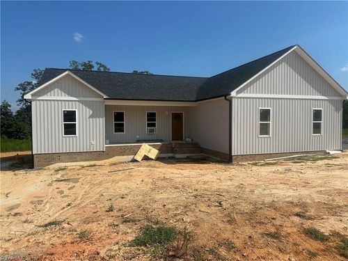 3302 Fox Glow Trl, Asheboro, NC, 27205-8275 | Card Image