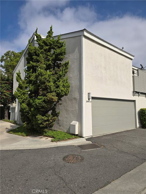 unit-h-2640 W Segerstrom Ave, Santa Ana, CA, 92704-6561 | Card Image