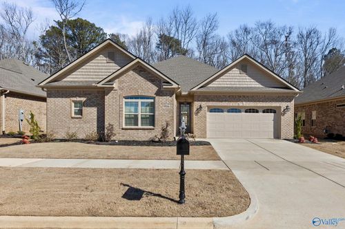 9556 Abington Cove Blvd, Madison, AL, 35757-7697 | Card Image