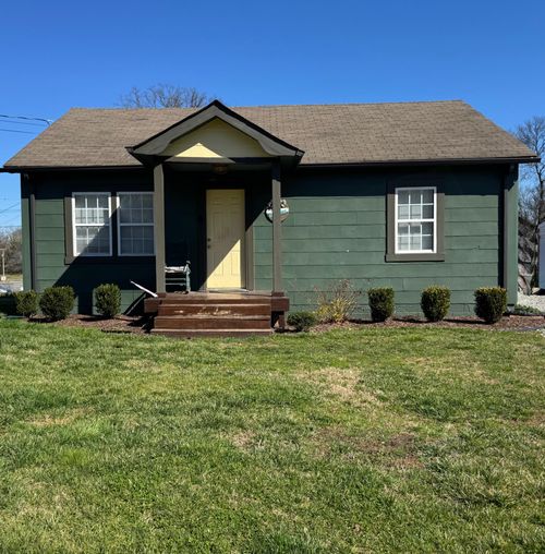 194 E Pine St, Rossville, GA, 30741-5636 | Card Image