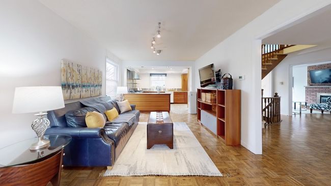 33 Ransom St, House other with 4 bedrooms, 3 bathrooms and 4 parking in Aurora ON | Image 8