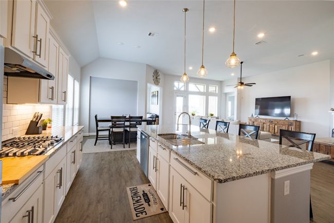 Kitchen | Image 9