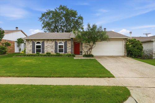 702 Meadow Mead Dr, Allen, TX, 75002-3113 | Card Image