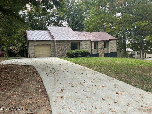 158 Tango Dr, Madisonville, TN, 37354-7612 | Card Image
