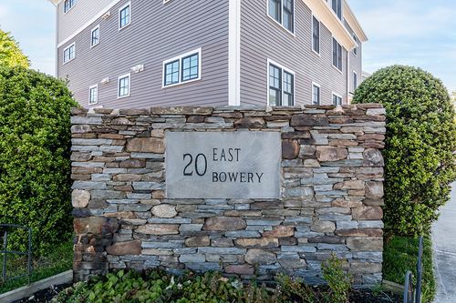 1a-20 E Bowery St, Newport, RI, 02840-3591 | Card Image