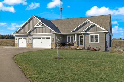 18228 County Highway Oo, House other with 4 bedrooms, 3 bathrooms and null parking in Chippewa Falls WI | Image 1